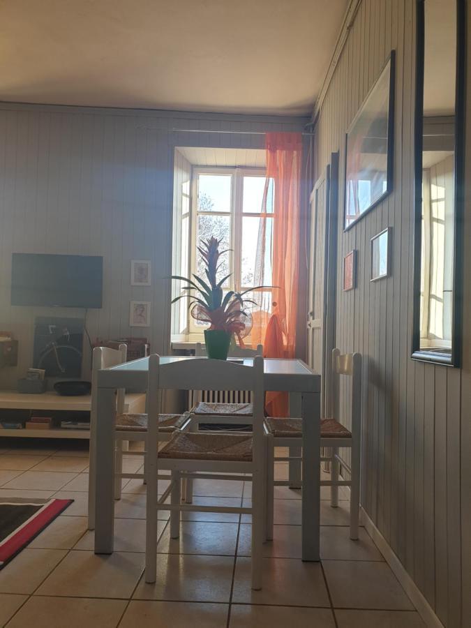 Morenikahome Borgofranco d'Ivrea Exterior photo